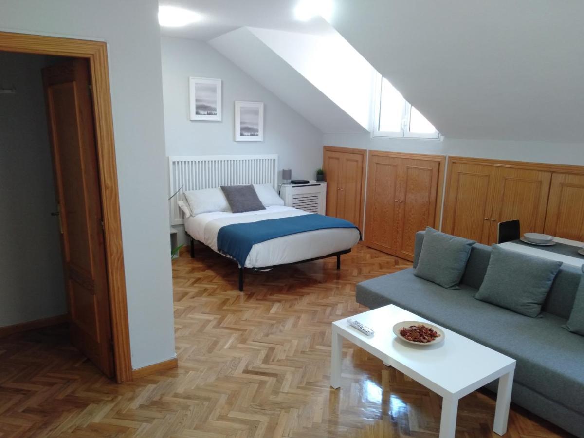Airport Ifema Barajas Home Madrid Luaran gambar